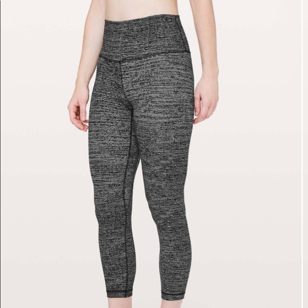 Lululemon align 25”
